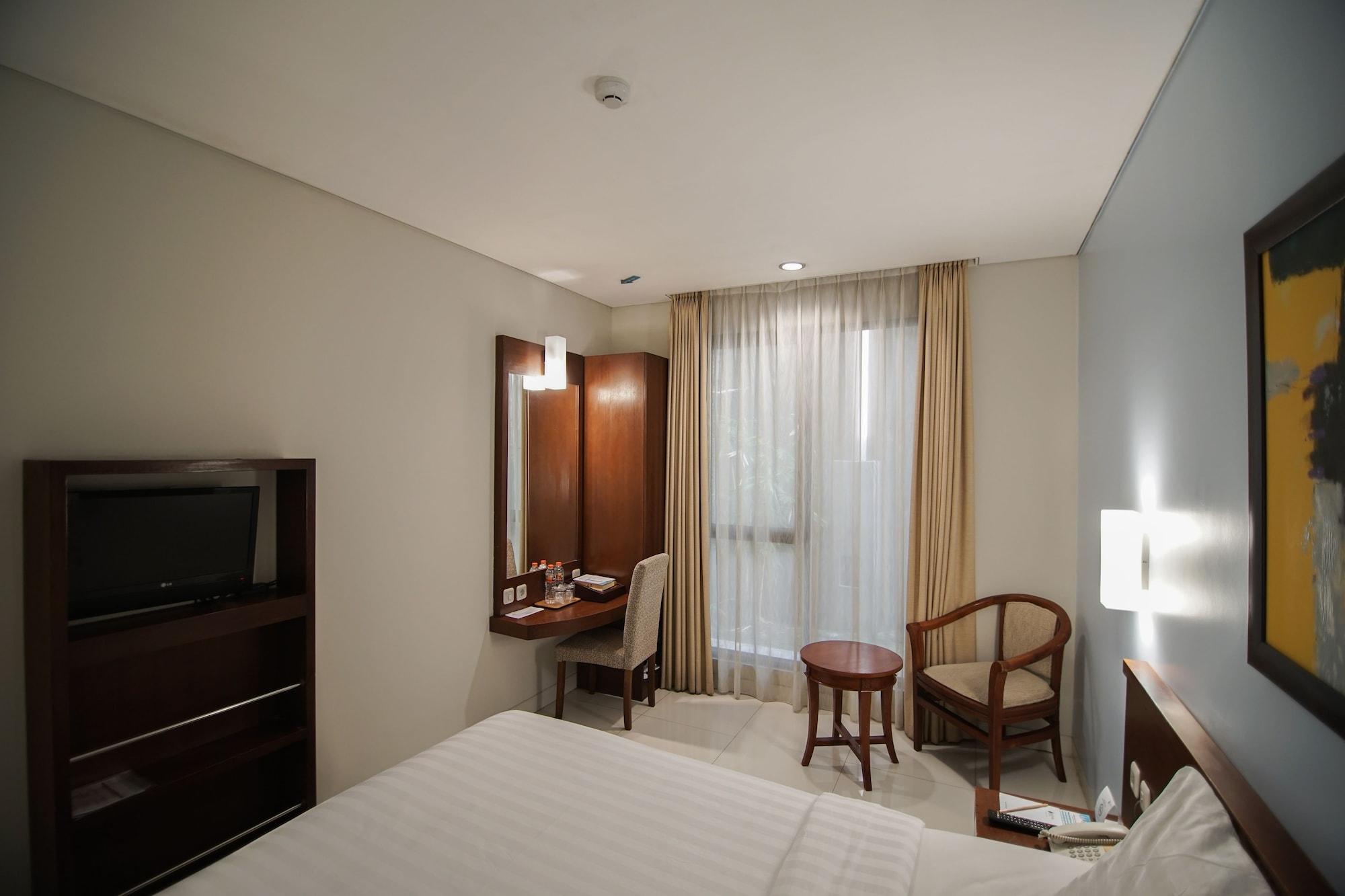 ג'קרטה Sofyan Hotel Soepomo מראה חיצוני תמונה