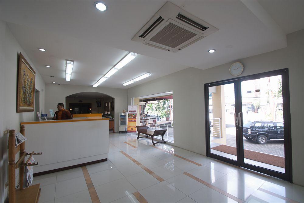 ג'קרטה Sofyan Hotel Soepomo מראה חיצוני תמונה