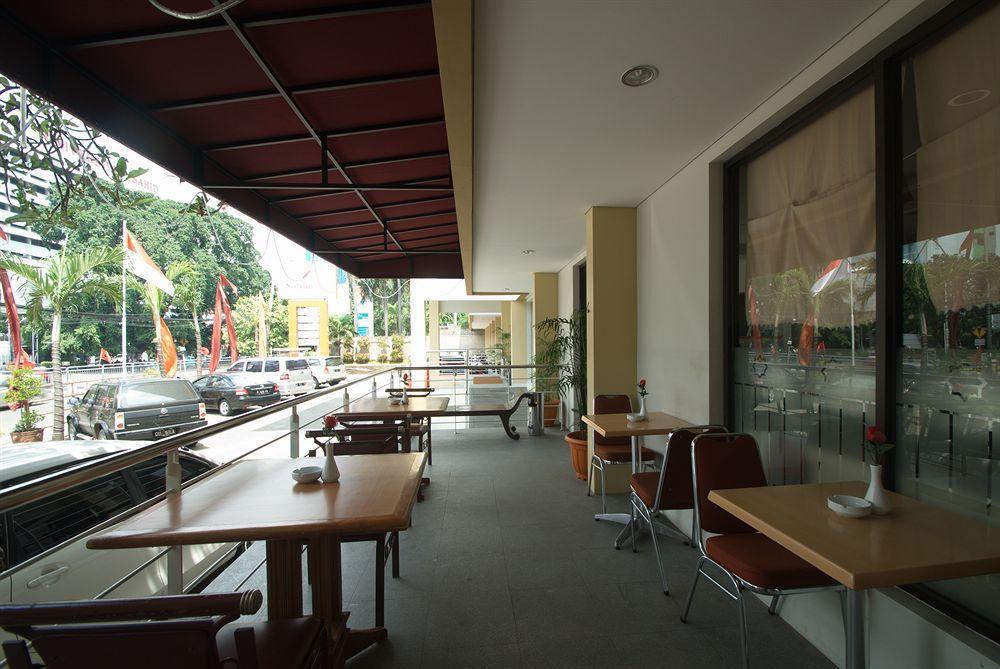 ג'קרטה Sofyan Hotel Soepomo מראה חיצוני תמונה