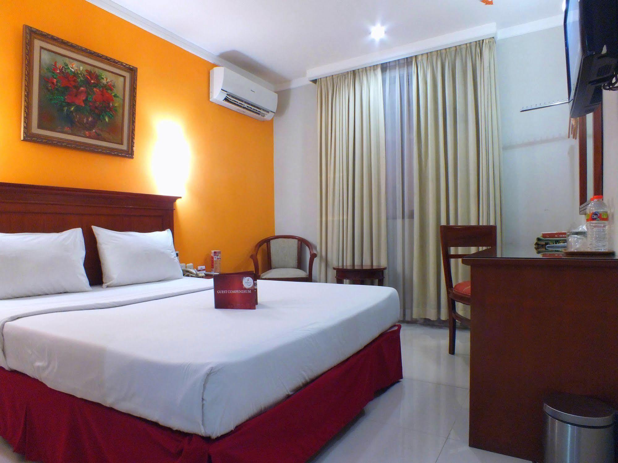 ג'קרטה Sofyan Hotel Soepomo מראה חיצוני תמונה