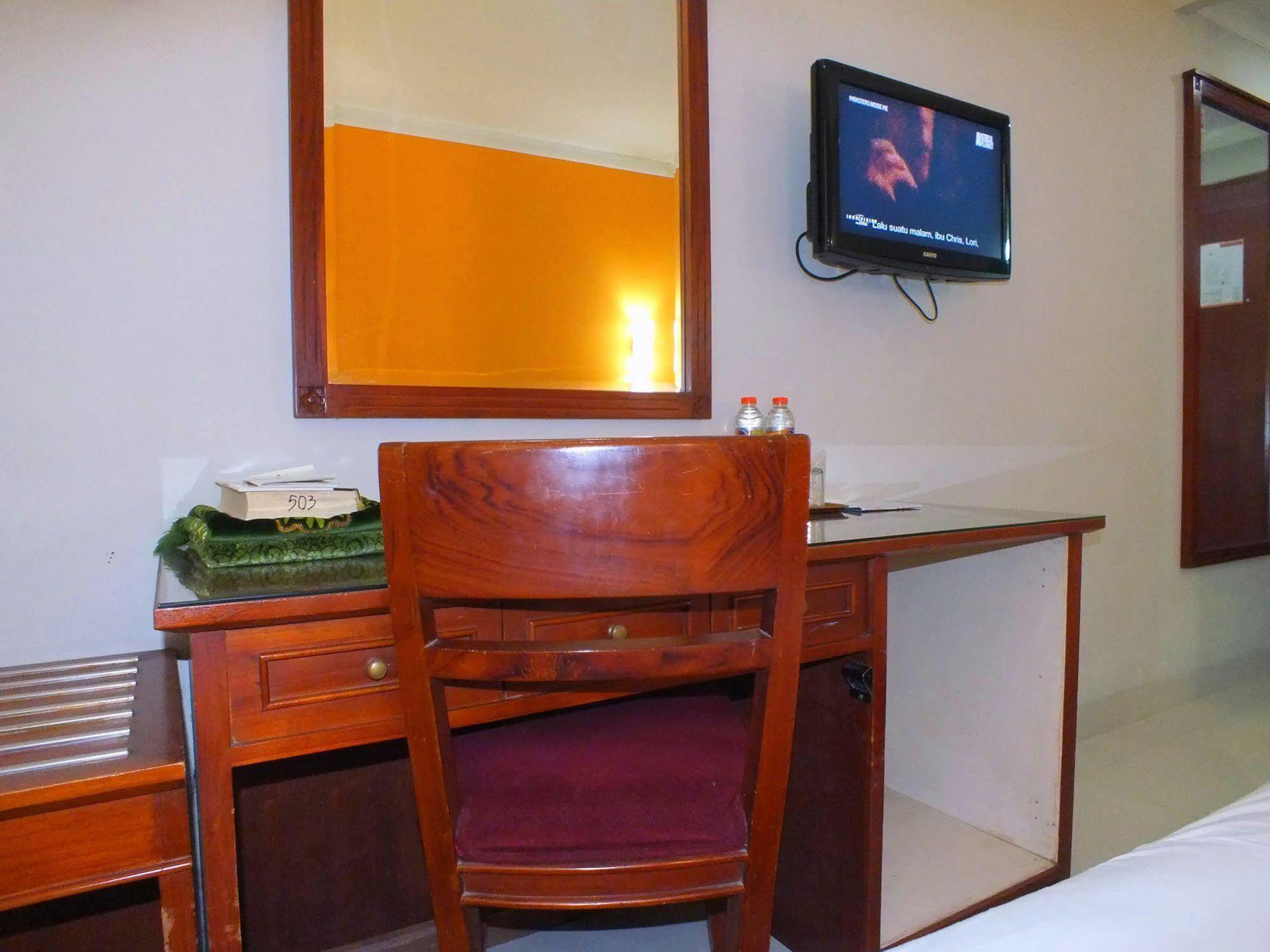 ג'קרטה Sofyan Hotel Soepomo מראה חיצוני תמונה